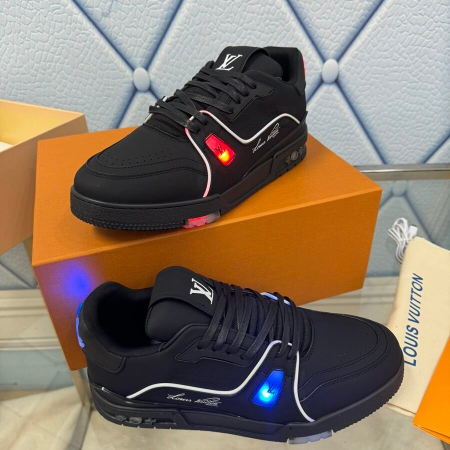 LV Trainer Sneaker led