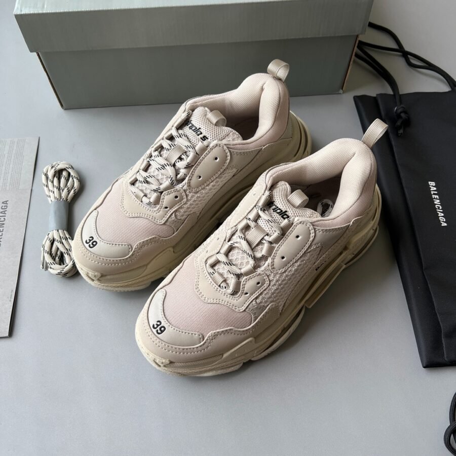 Balenciaga Triple S