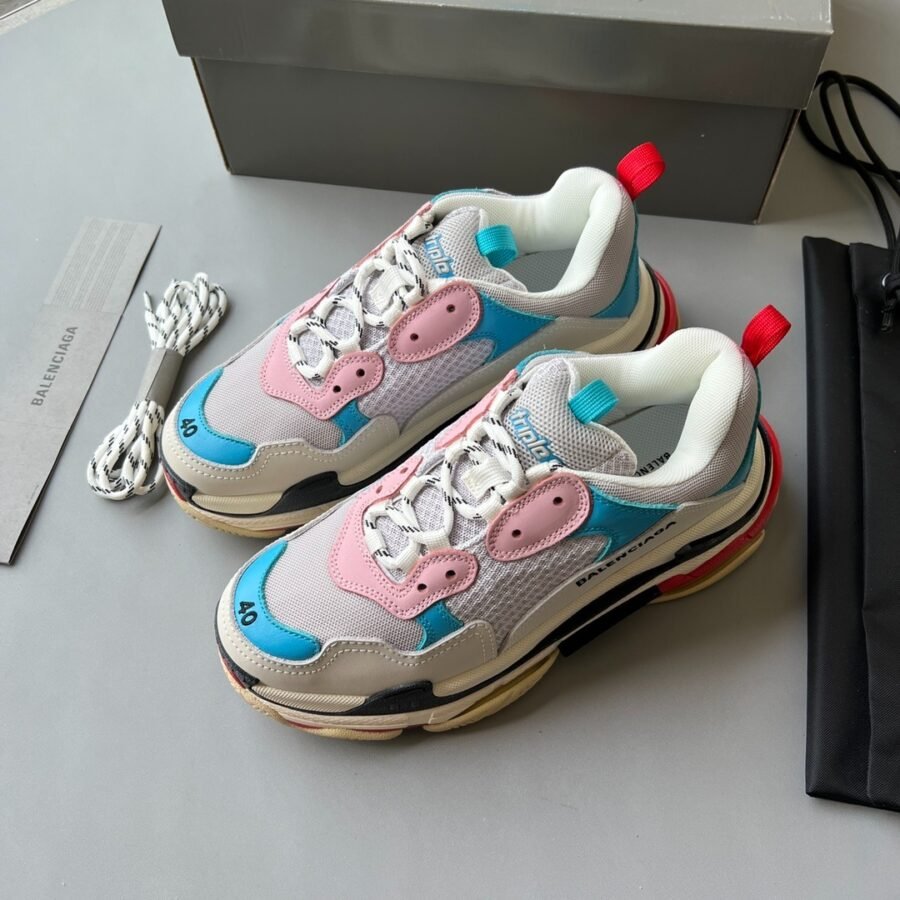 Balenciaga Triple S