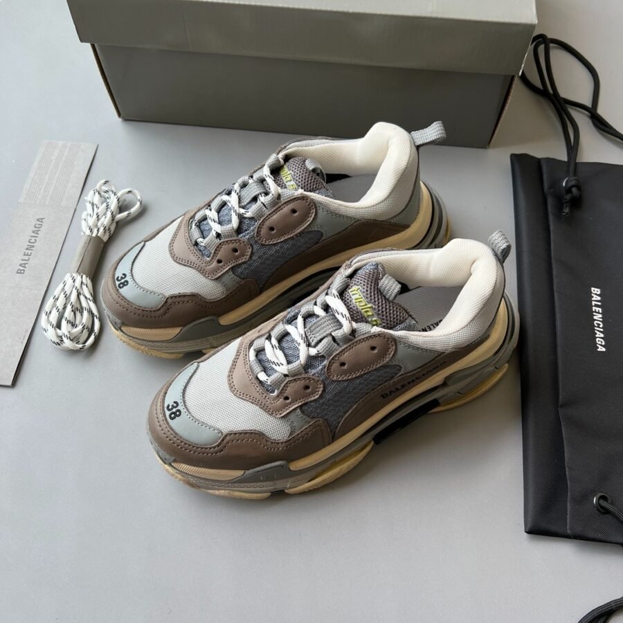 Balenciaga Triple S