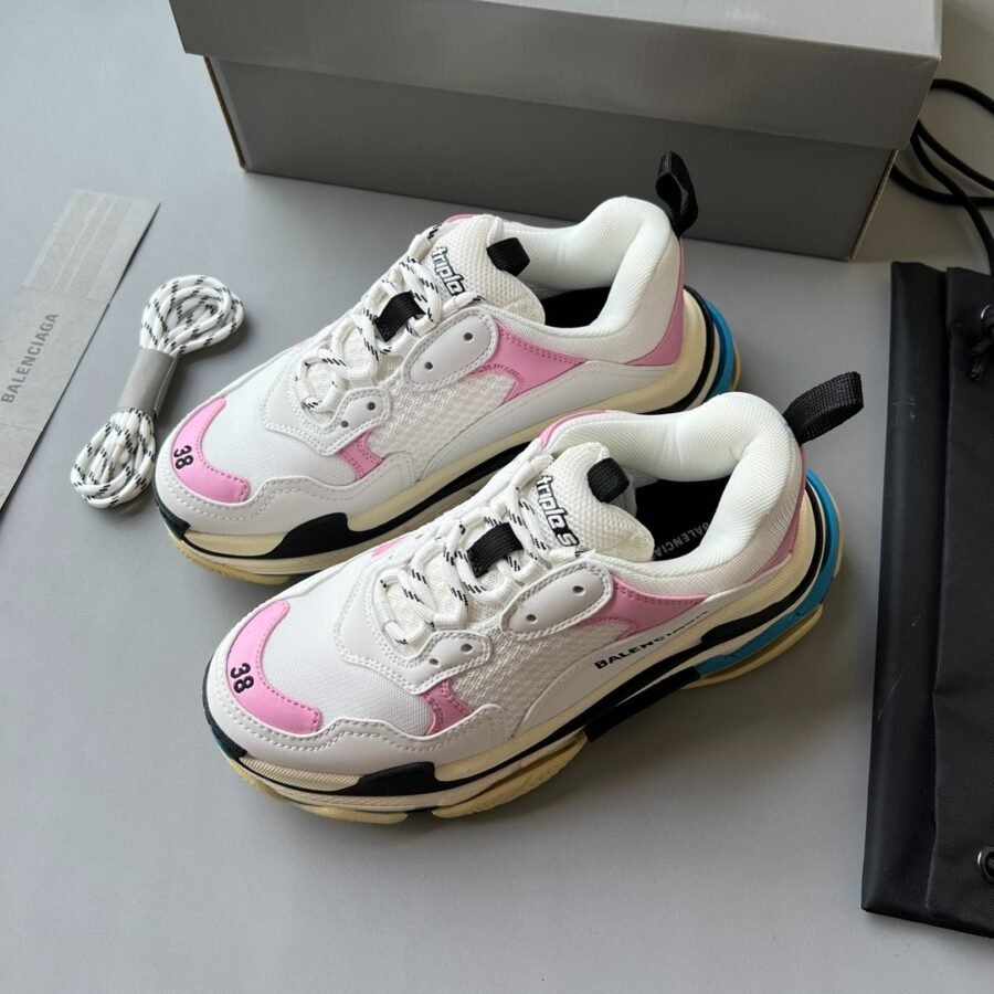 Balenciaga Triple S