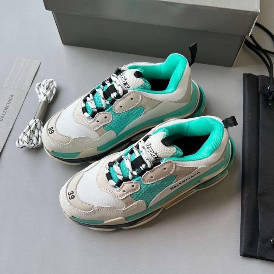Balenciaga Triple S