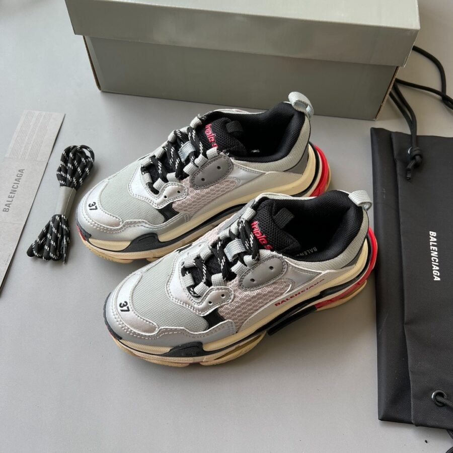 Balenciaga Triple S