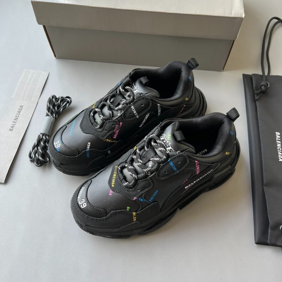 Balenciaga Triple S