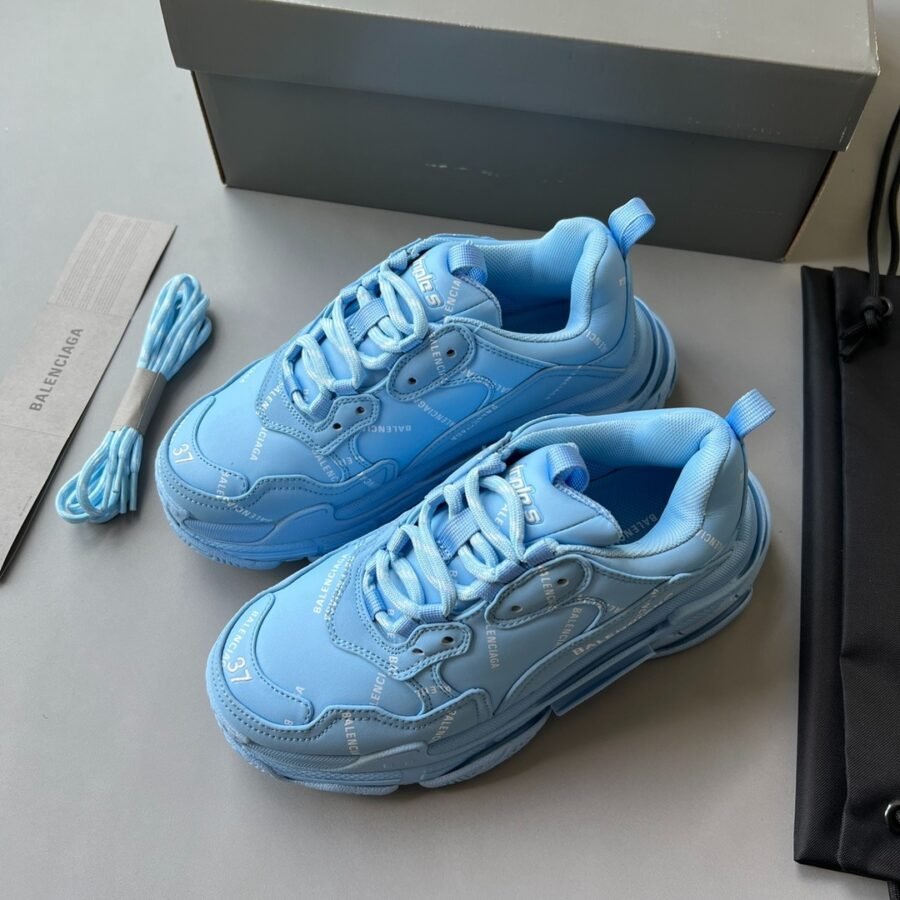 Balenciaga Triple S