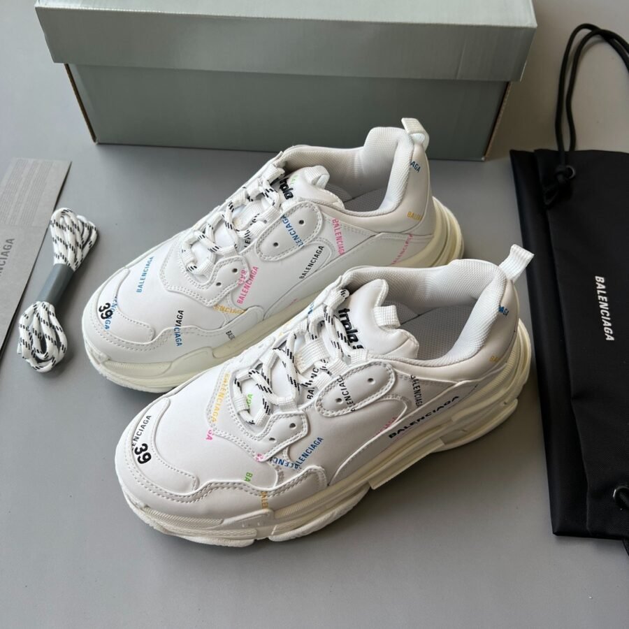 Balenciaga Triple S
