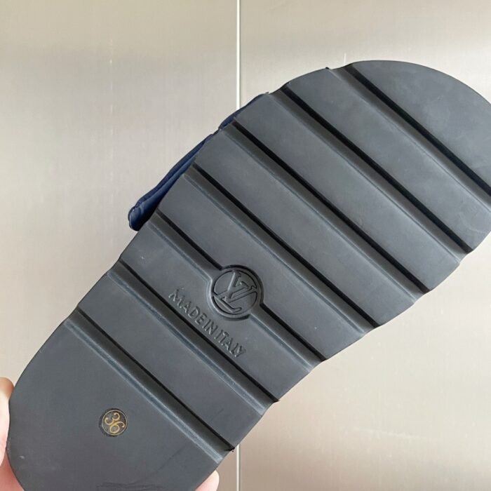 imgi_10_i1681376743_2513_8.jpg imgi_10_i1681376743_2513_8.jpg