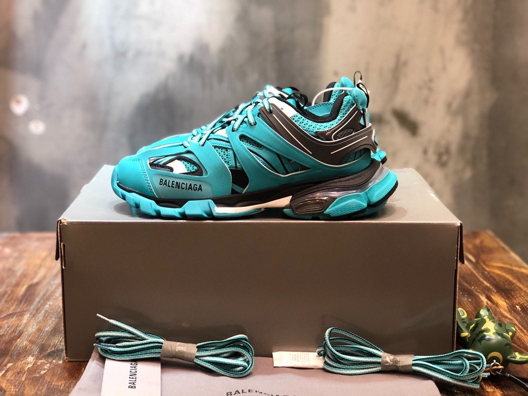 Balenciaga Track
