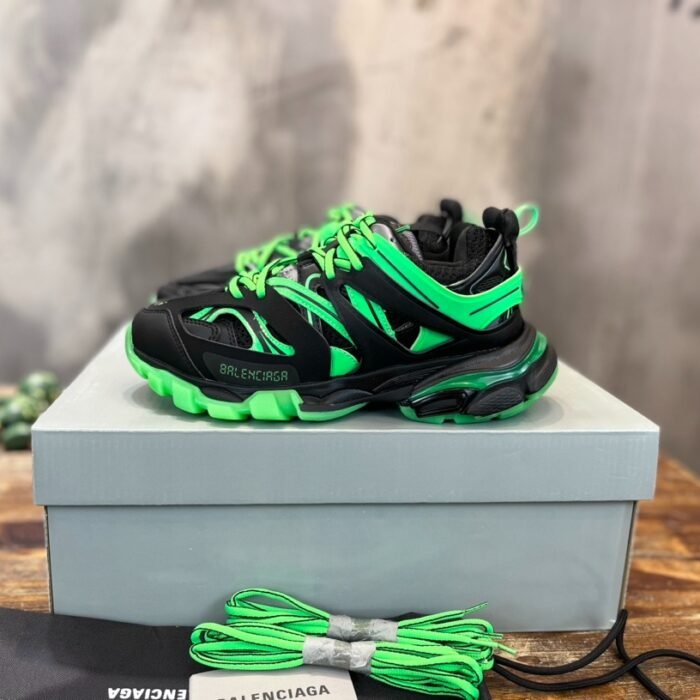 imgi_2_i1662196026_2010_0.jpg imgi_2_i1662196026_2010_0.jpg