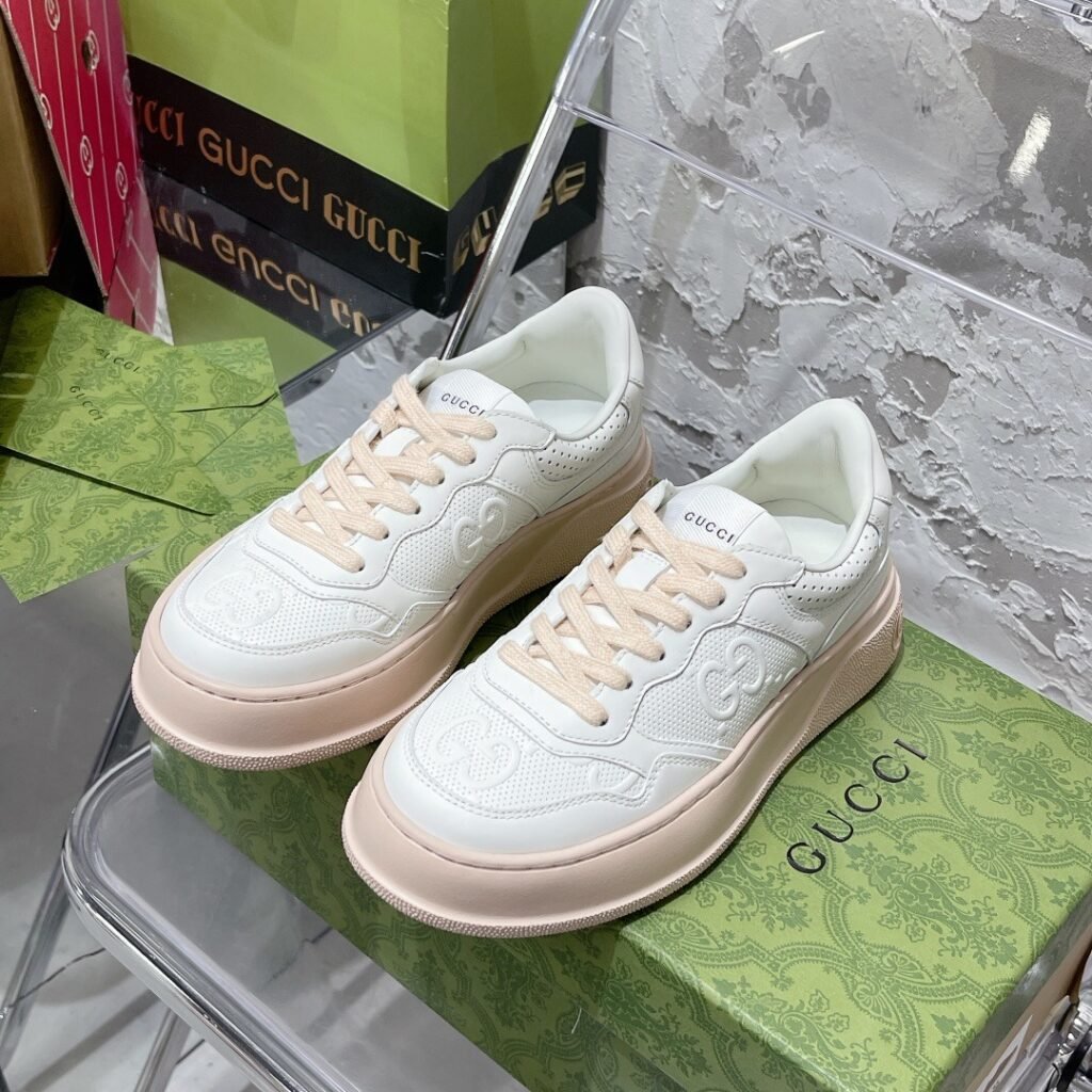 thick-soled GG sneaker