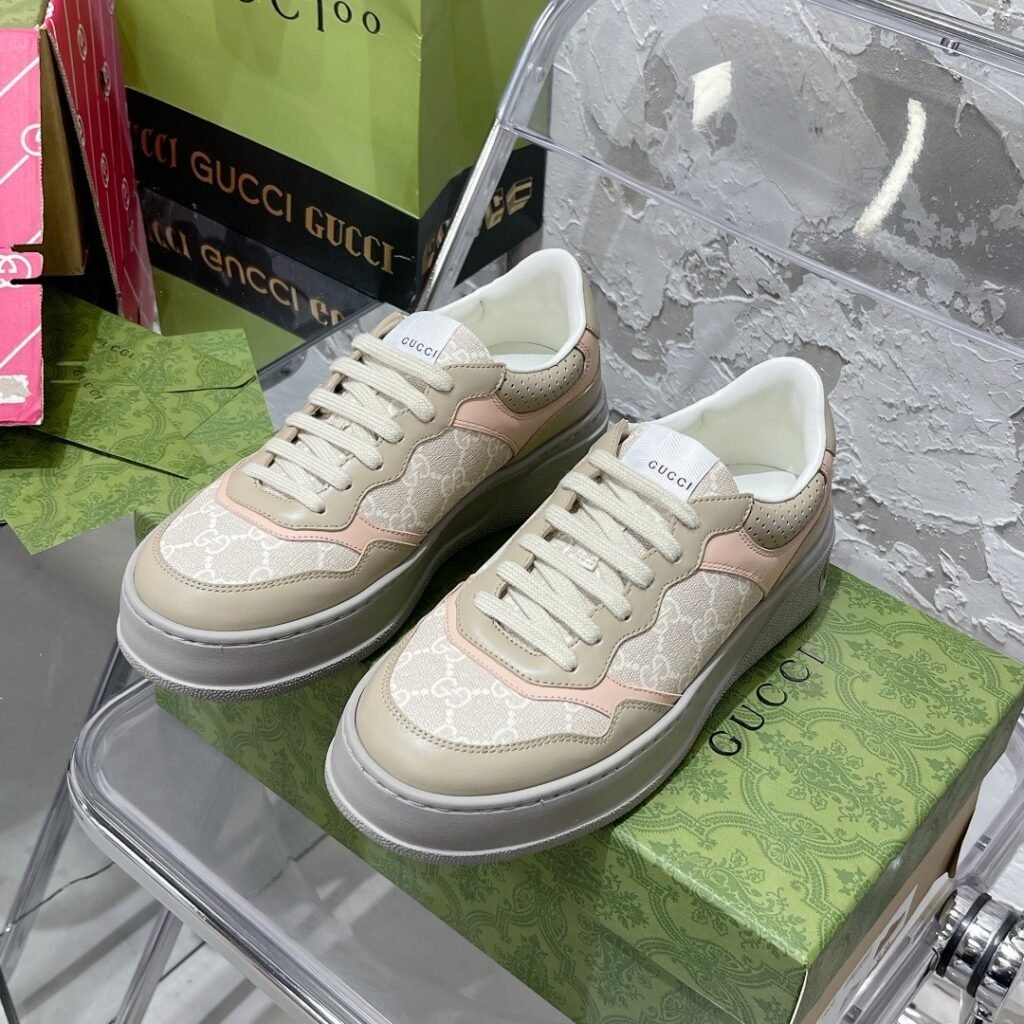 thick-soled GG sneaker