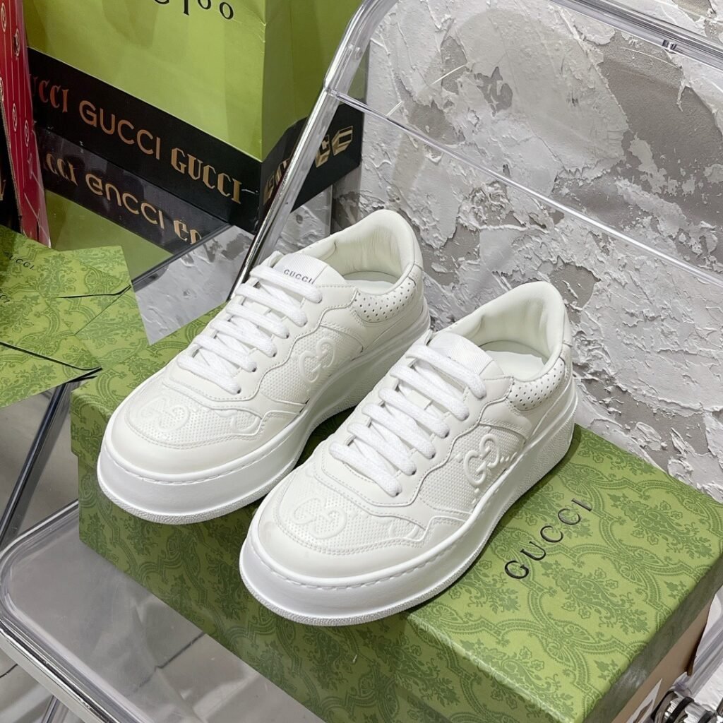 thick-soled GG sneaker