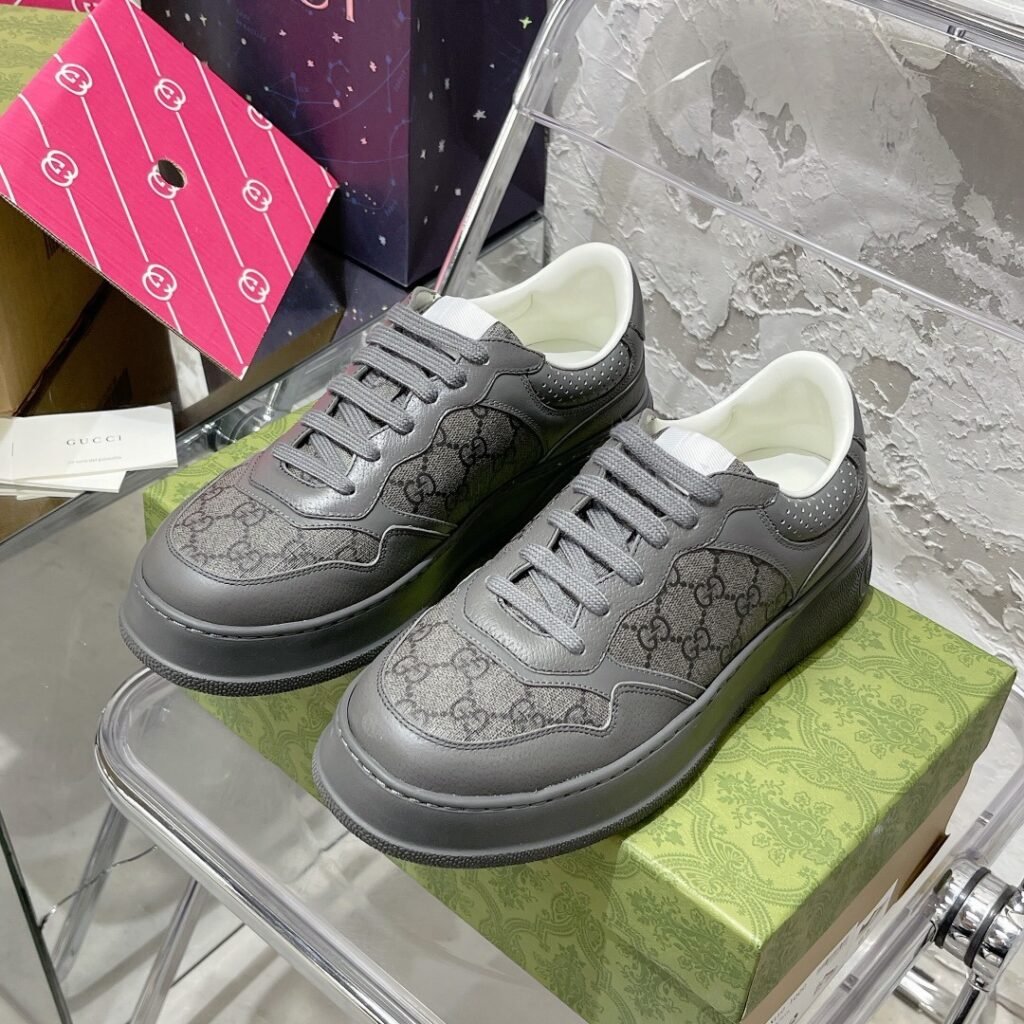 thick-soled GG sneaker