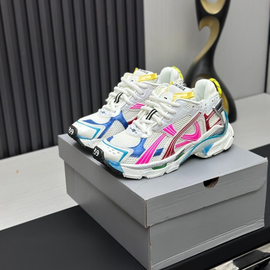Balenciaga Runner