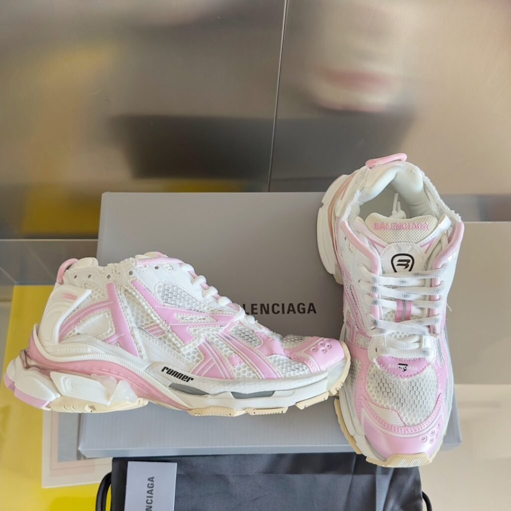 Balenciaga Runner