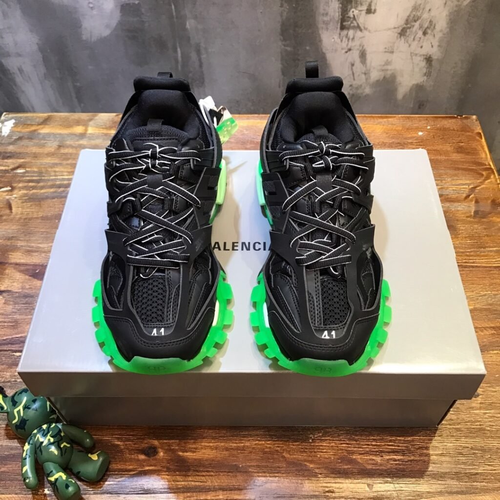 Balenciaga Track