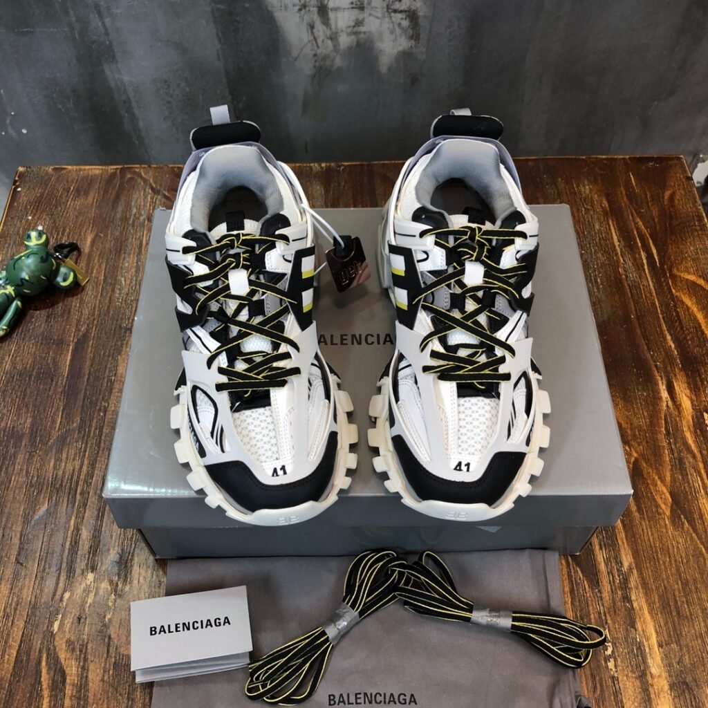 Balenciaga Track