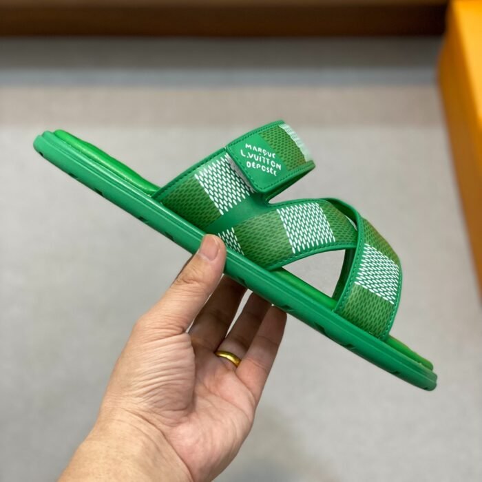 imgi_5_i1713026499_4120_0.jpg imgi_5_i1713026499_4120_0.jpg