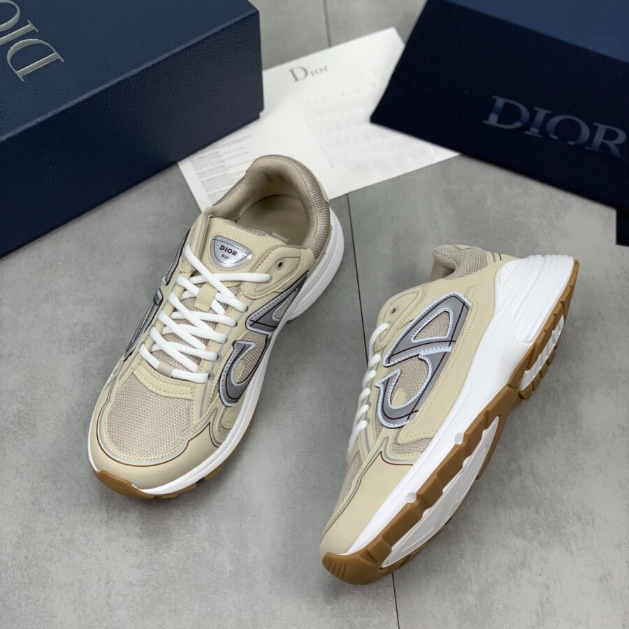 Christian Dior B30