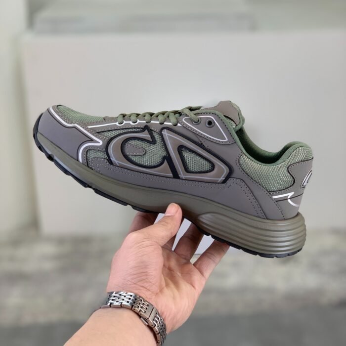 imgi_7_i1671457108_7246_5.jpg imgi_7_i1671457108_7246_5.jpg