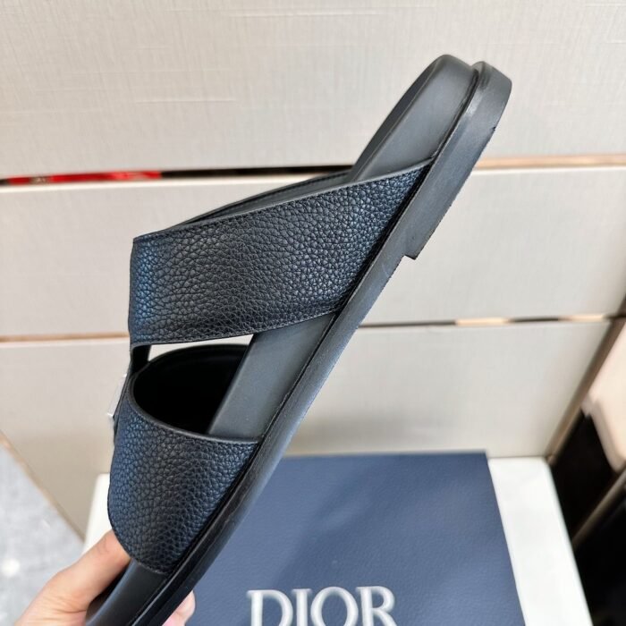 imgi_8_i1685721514_5240_6.jpg imgi_8_i1685721514_5240_6.jpg