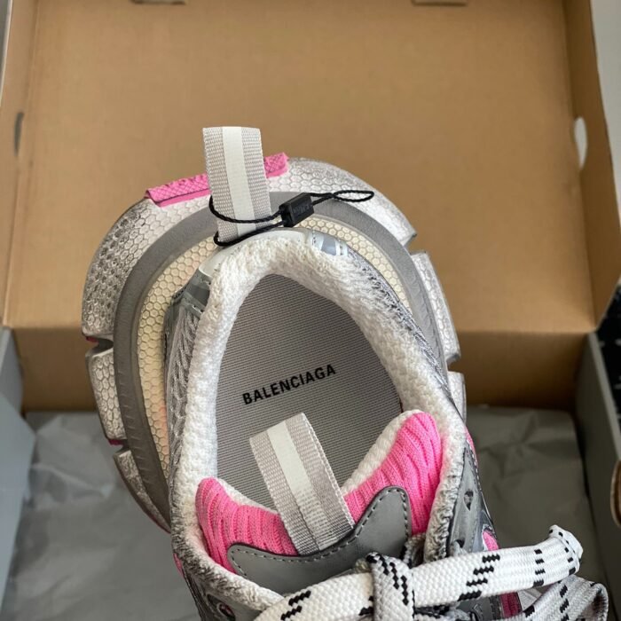 imgi_8_i1690560158_4992_6.jpg imgi_8_i1690560158_4992_6.jpg