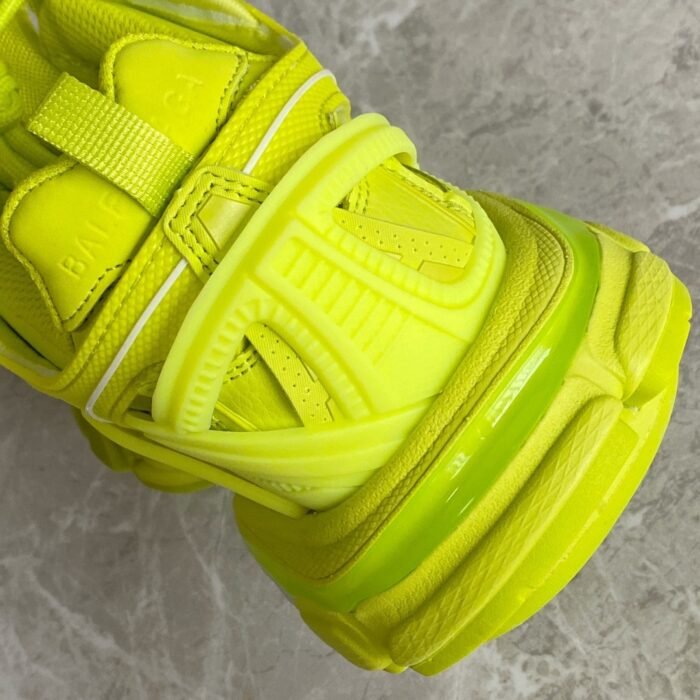 imgi_9_i1626432666_2747_7.jpg imgi_9_i1626432666_2747_7.jpg