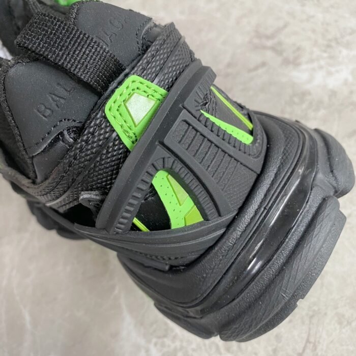 imgi_9_i1626432882_535_7.jpg imgi_9_i1626432882_535_7.jpg