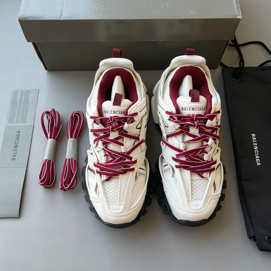 Track Sneaker
