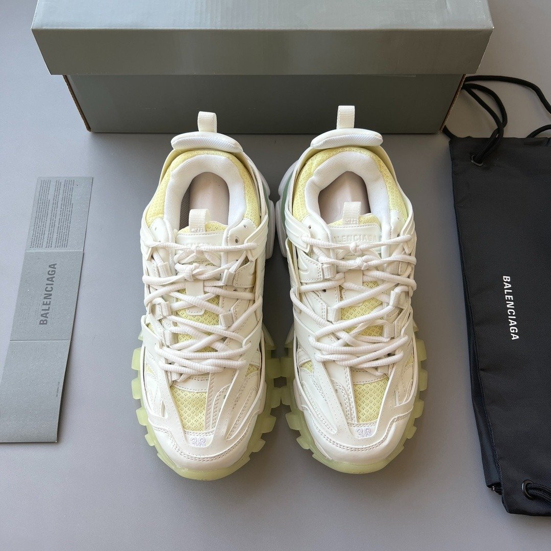 Track Sneaker