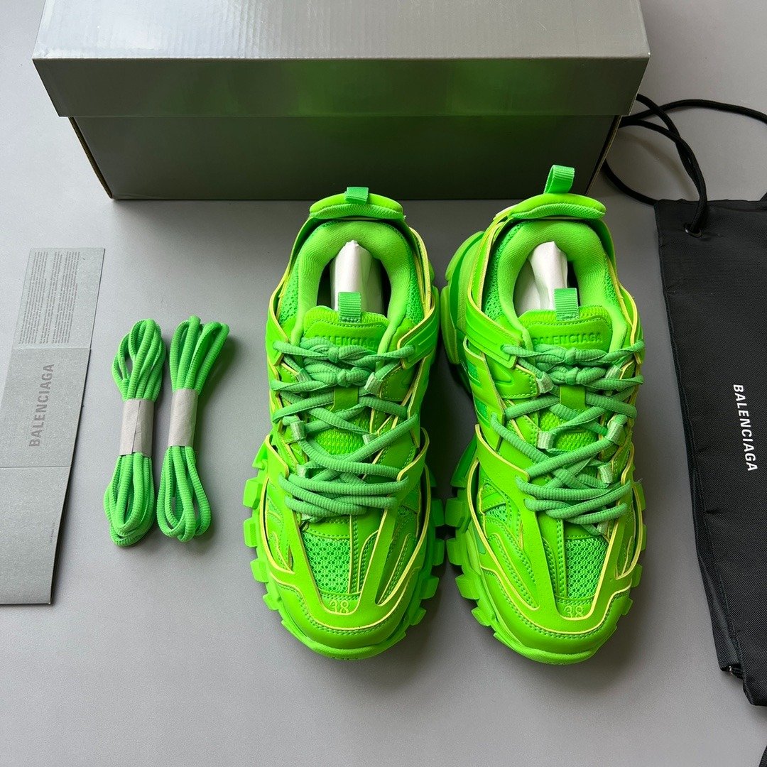 Track Sneaker