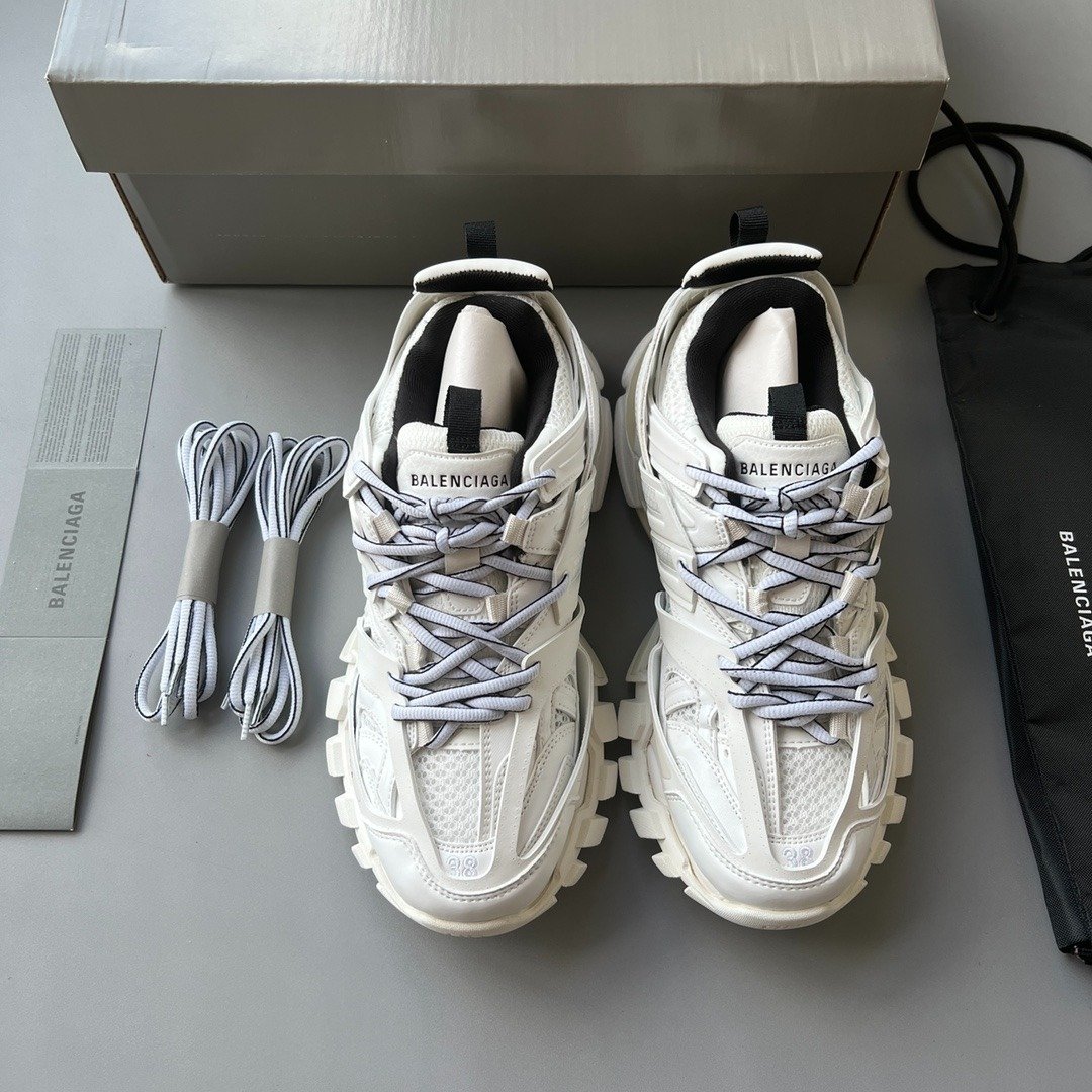 Track Sneaker