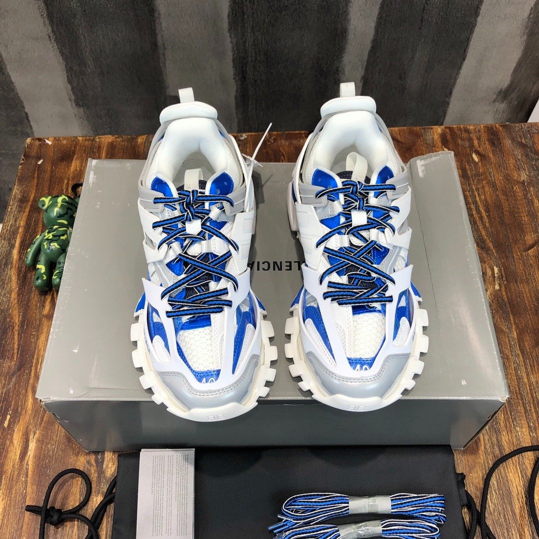 Track Sneaker