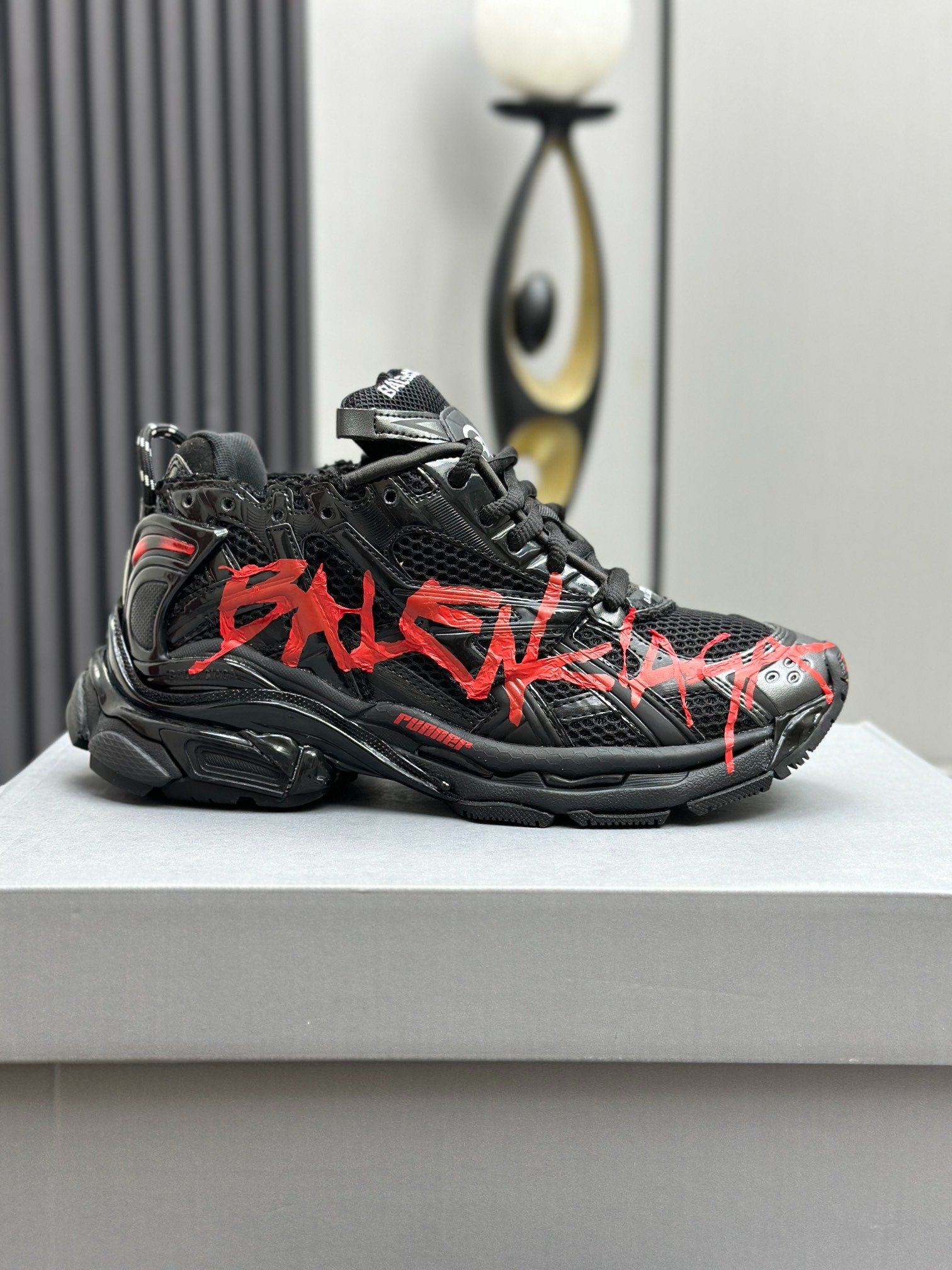Runner Sneaker - Image 6