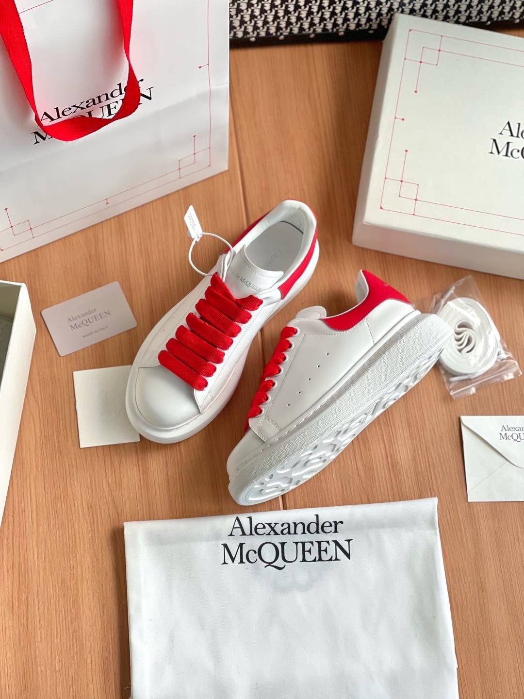 Oversized Sneaker