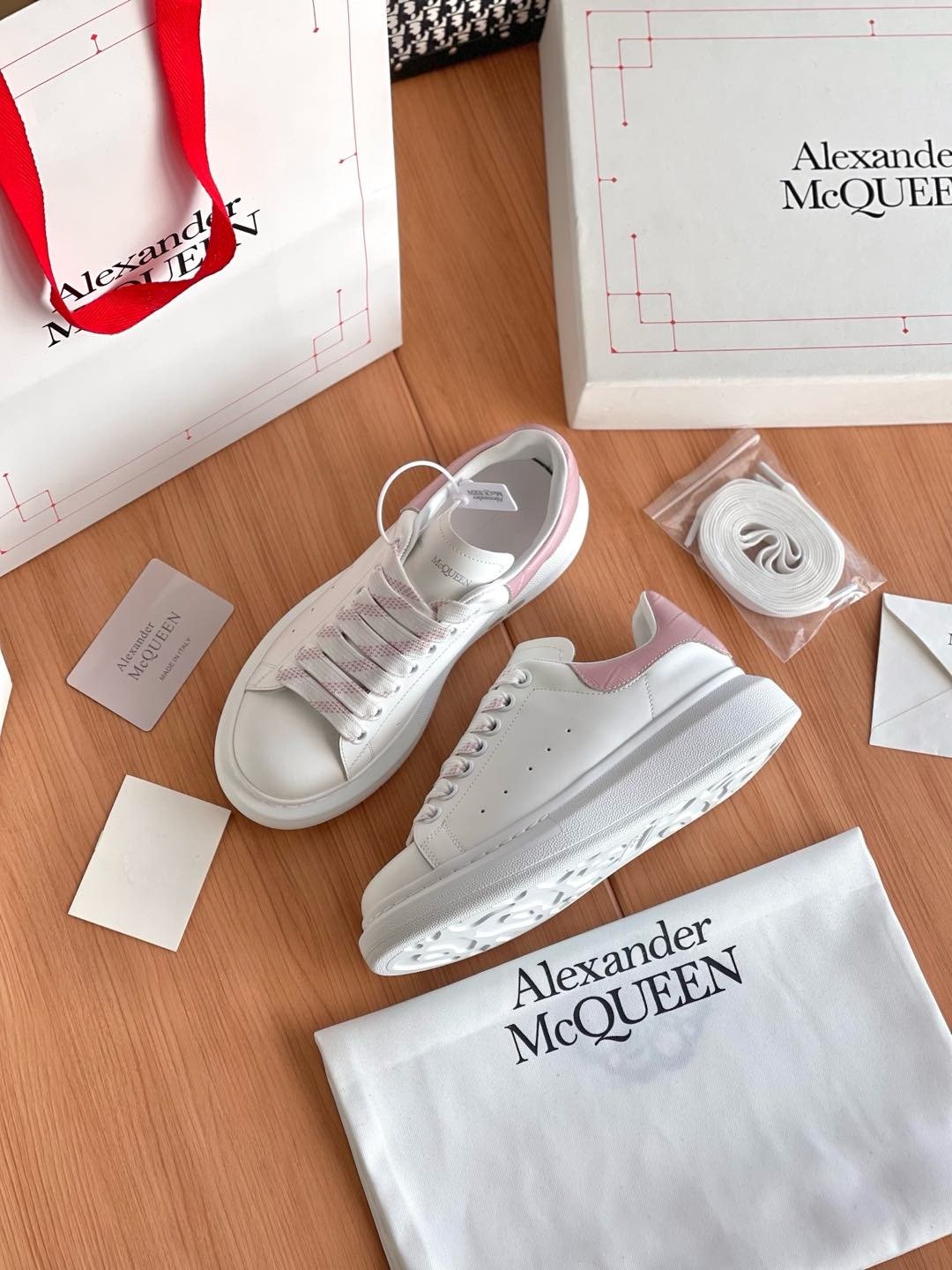 Oversized Sneaker
