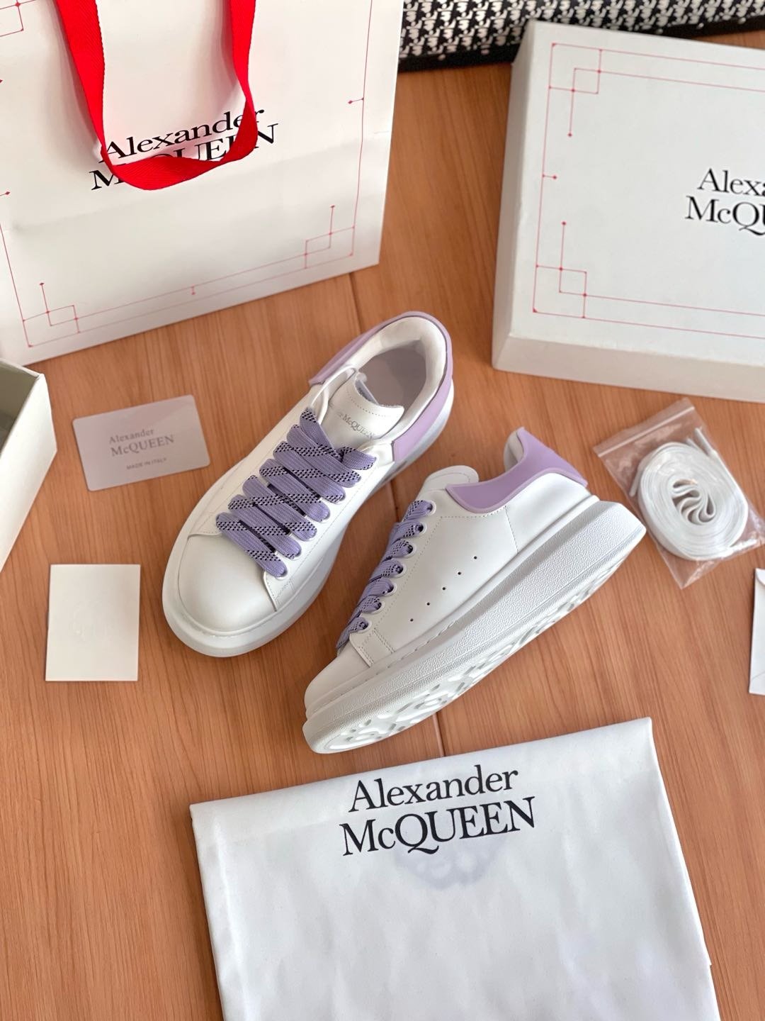 Oversized Sneaker