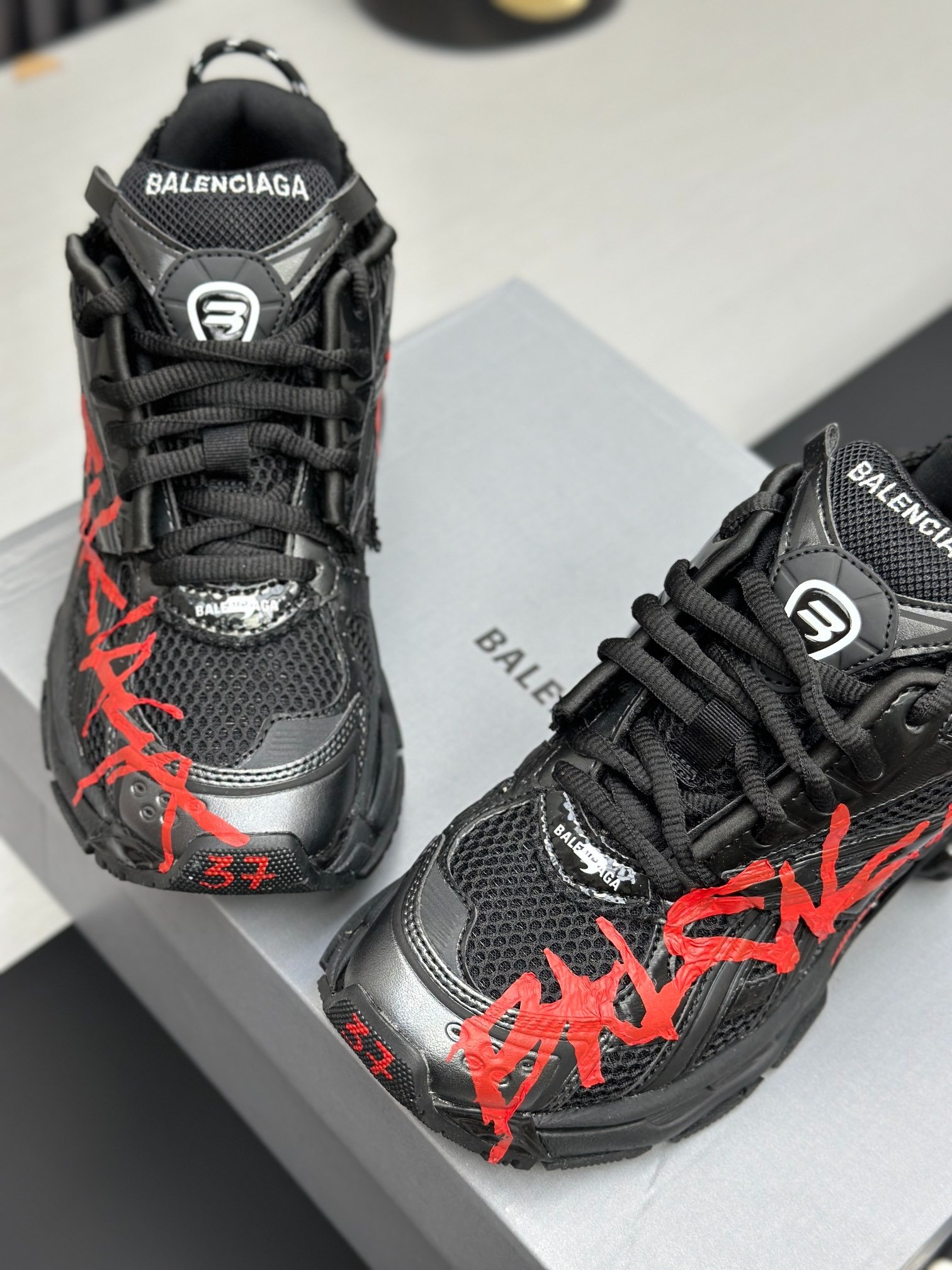 Runner Sneaker - Image 3